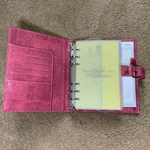 Pink Blank Monthly/Weekly Planner 365 Days